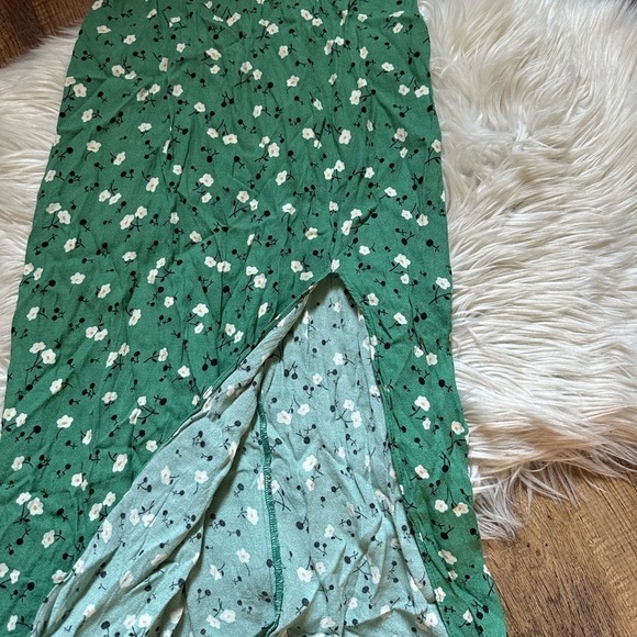 REFORMATION Crimini Dress In Pico Green Floral - Picture 6 of 7